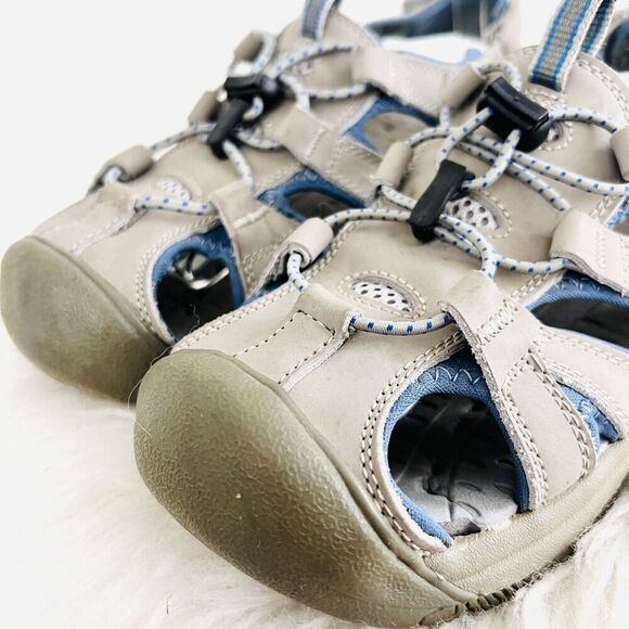 🎉Clearance🎉Khombu Crystal River Gray Leather Outdoors Hiking Sandals 7.5M - Picture 2 of 9